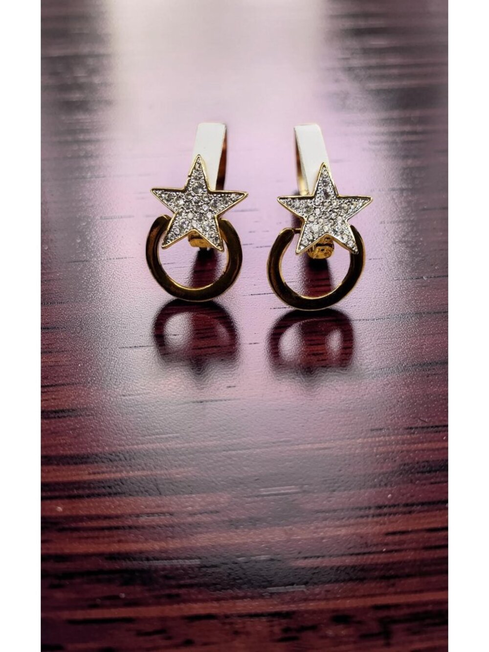 Vintage 80's Gold Tone Clip-on Rhinestone Star 1 5/8" Fashion Earrings